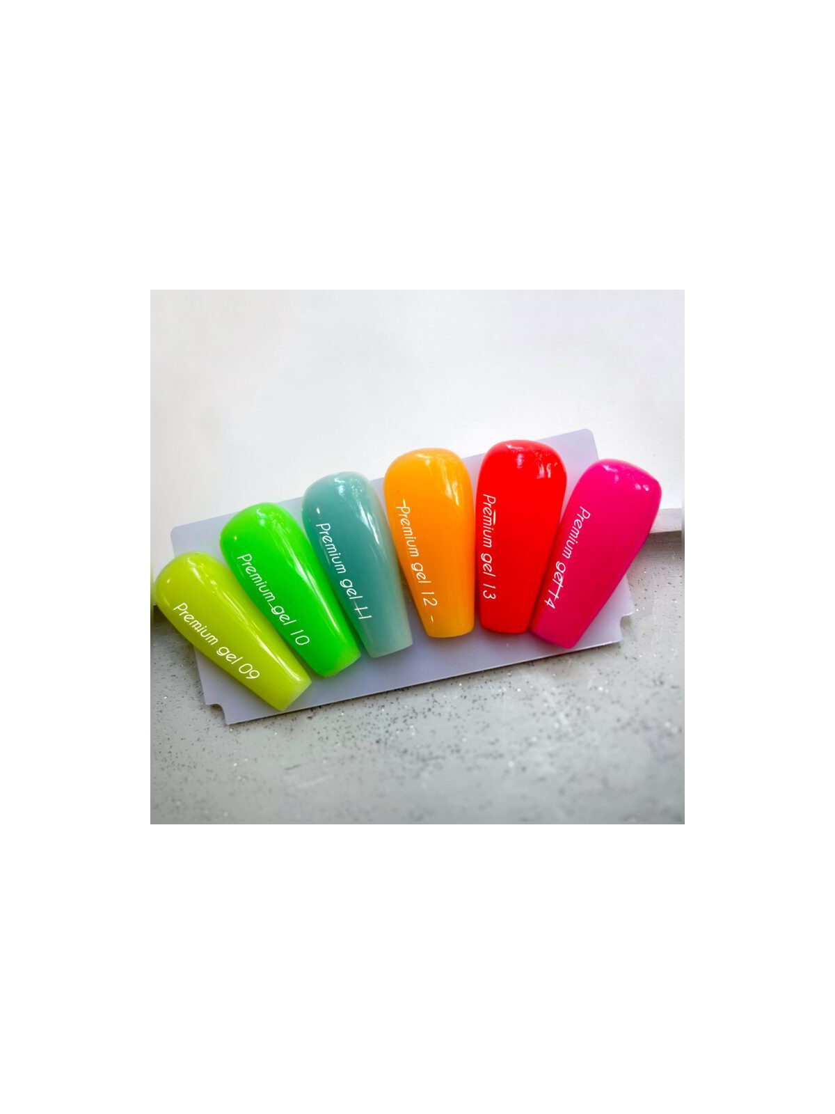 Premium Gel 12 NAILSOFTHEDAY – Kryjący Pomarańczowy Żel Budujący do Paznokci